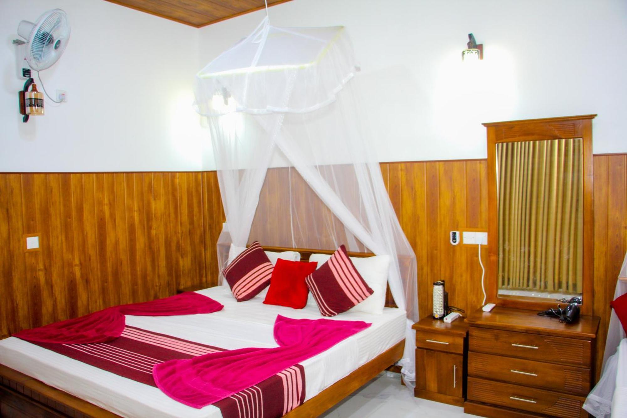 Sigiriya Peacock Homestay Exterior photo